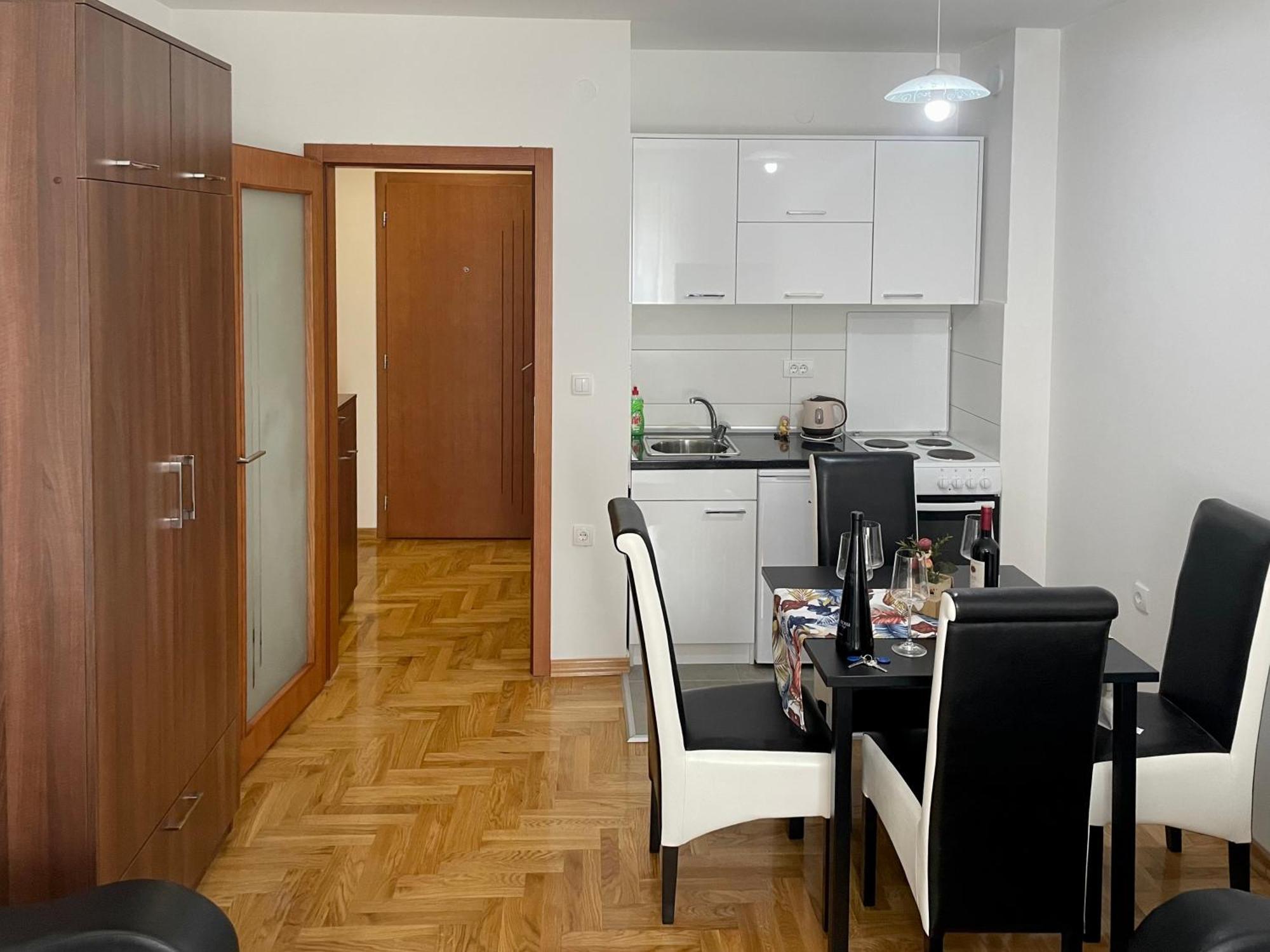 Lavanda San - Apartment *